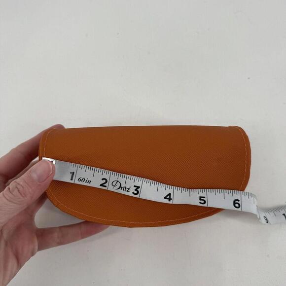 Tory Burch sunglasses case and cloth brown snap designer travel beachy summer - Picture 3 of 5